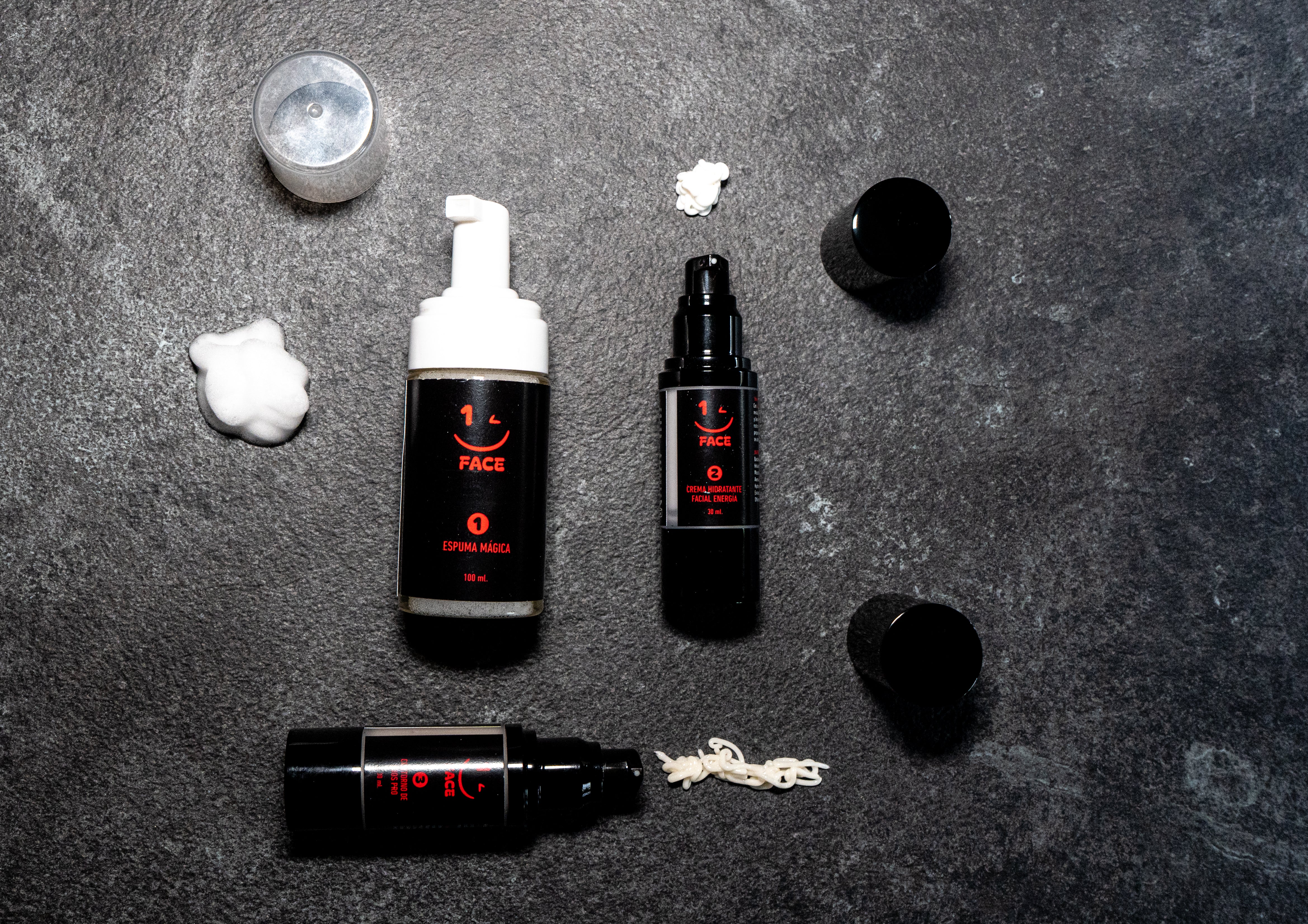 1PACCO VISO | SCHIUMA DETERGENTE + CREMA IDRATANTE VISO + CONTORNO OCCHI